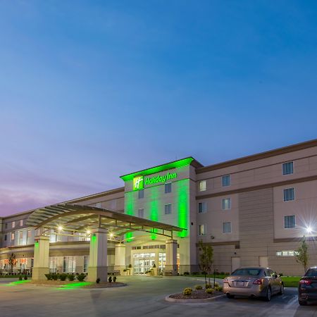 Holiday Inn Salina By Ihg Kültér fotó