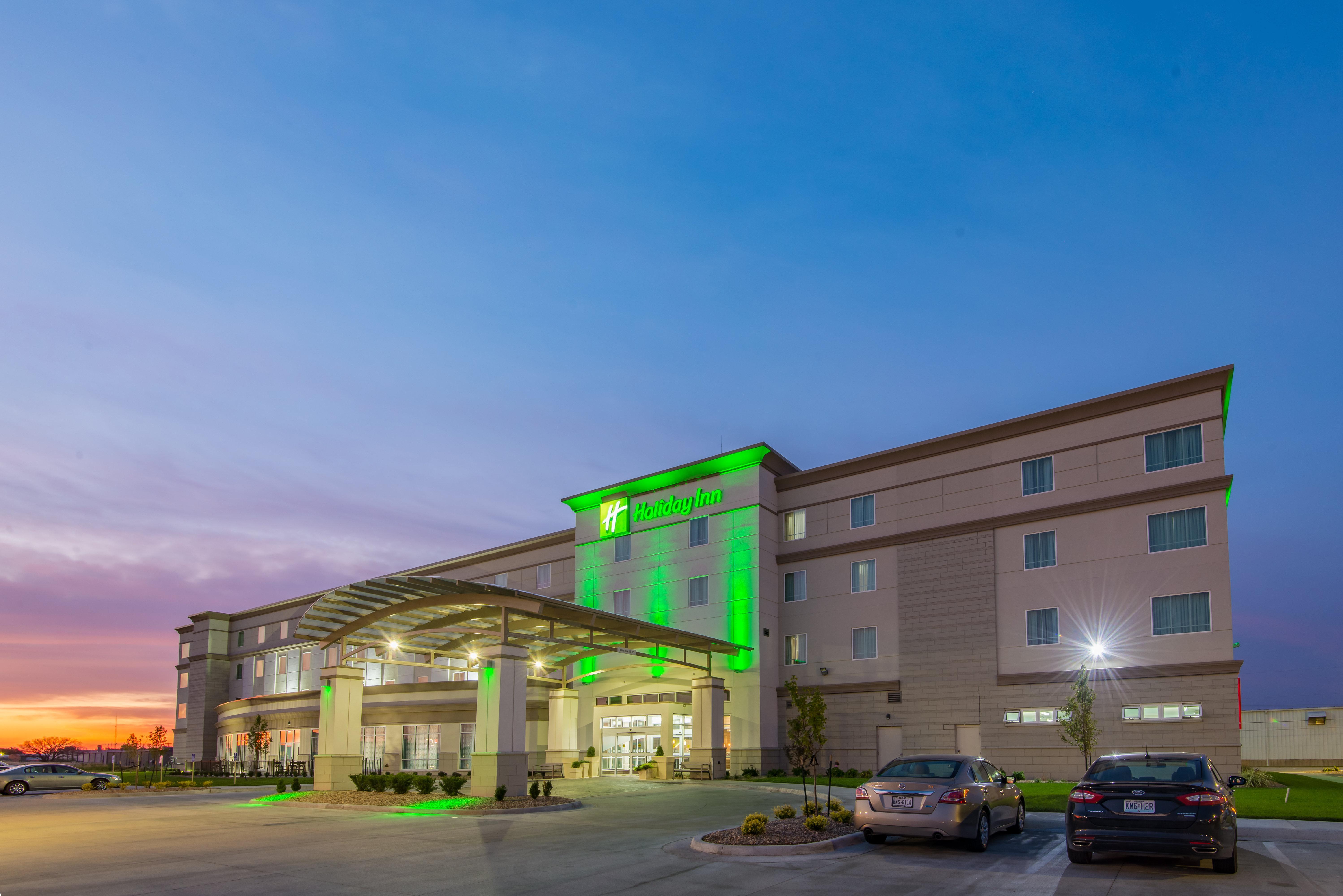 Holiday Inn Salina By Ihg Kültér fotó
